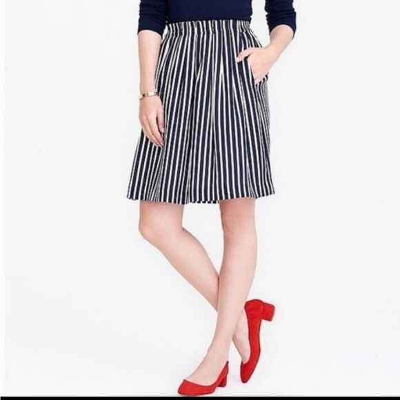 J.Crew Mercantile navy and white striped skirt - Picture 3 of 13